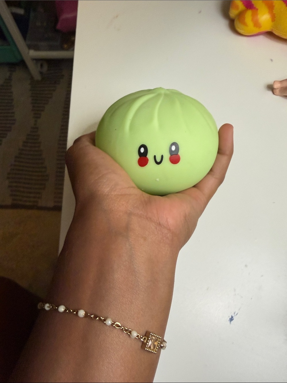 Cute Green Kawaii Squishy Toy - Soft Stress Relief for Kids